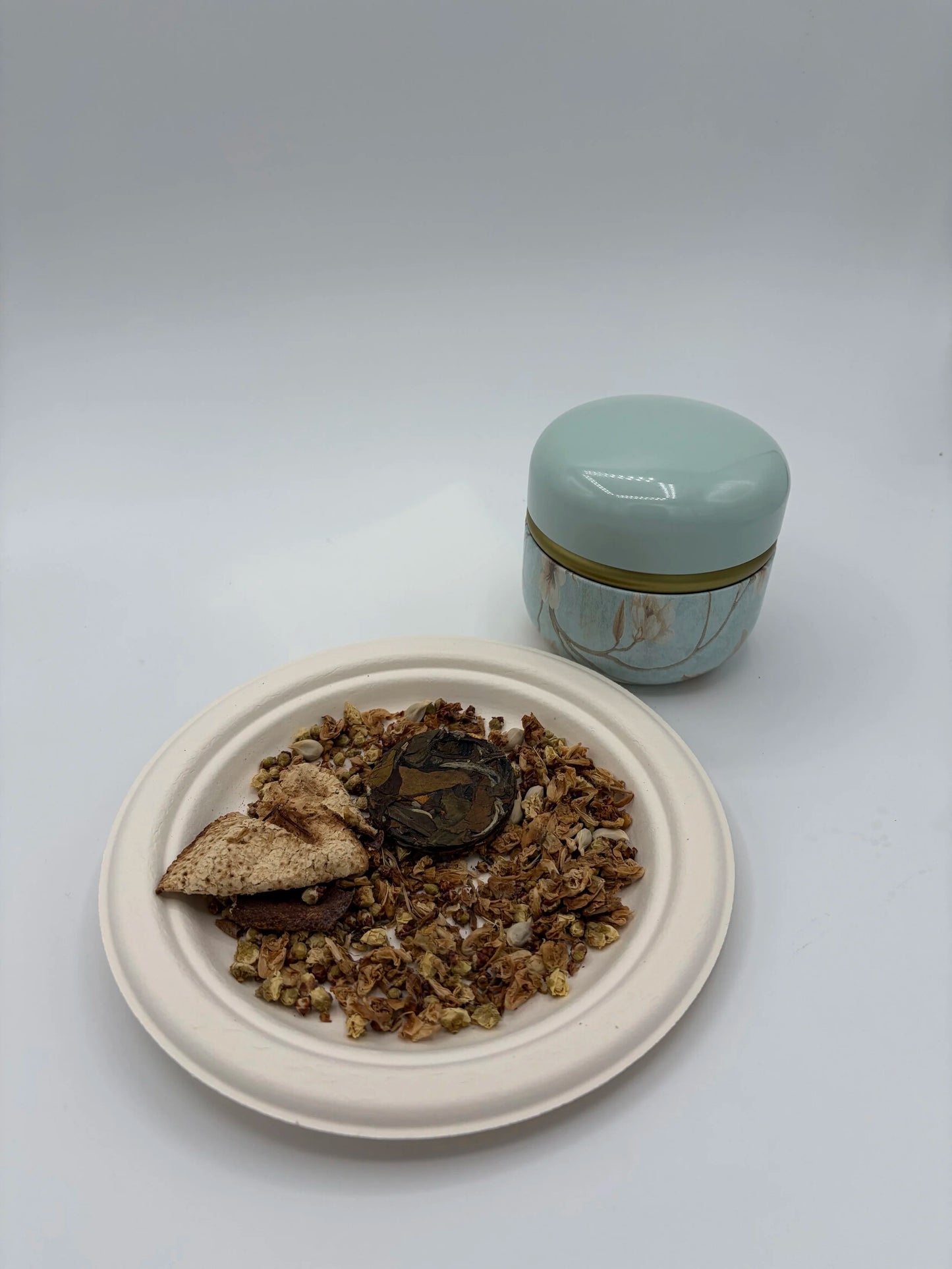 Plum Bean Dampness Resolving Herbal Tea (化湿茶)